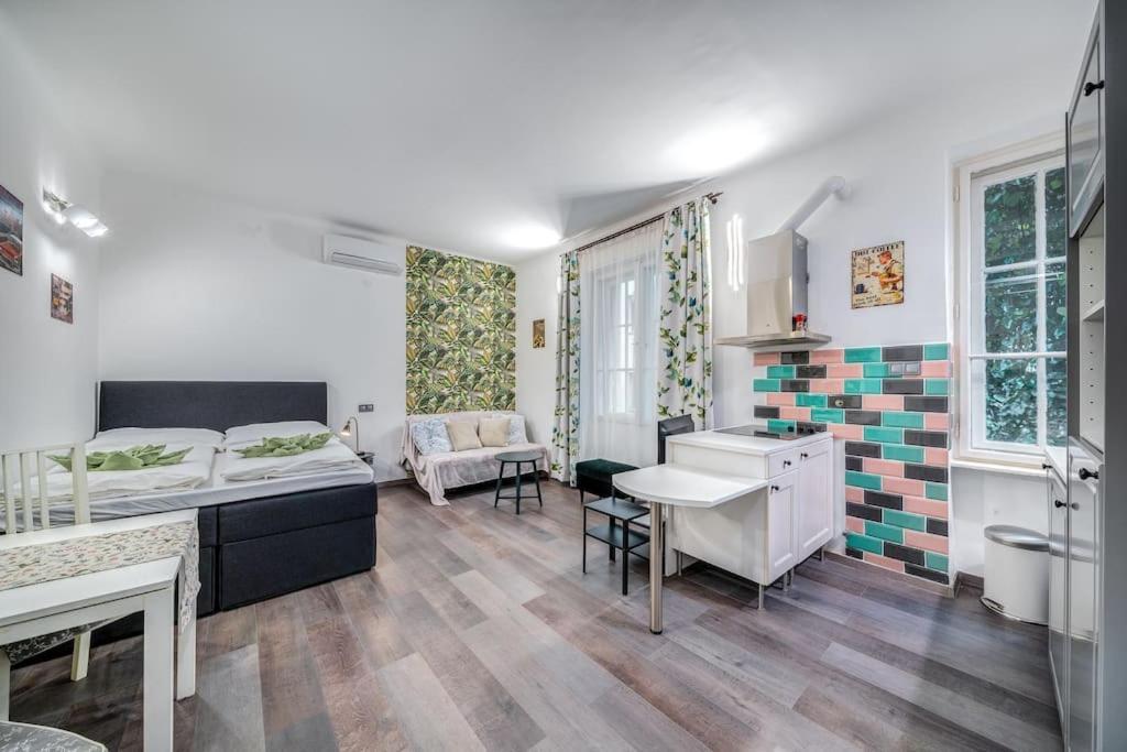 Danube Bank Hideaway Apartment Budapest Exterior photo